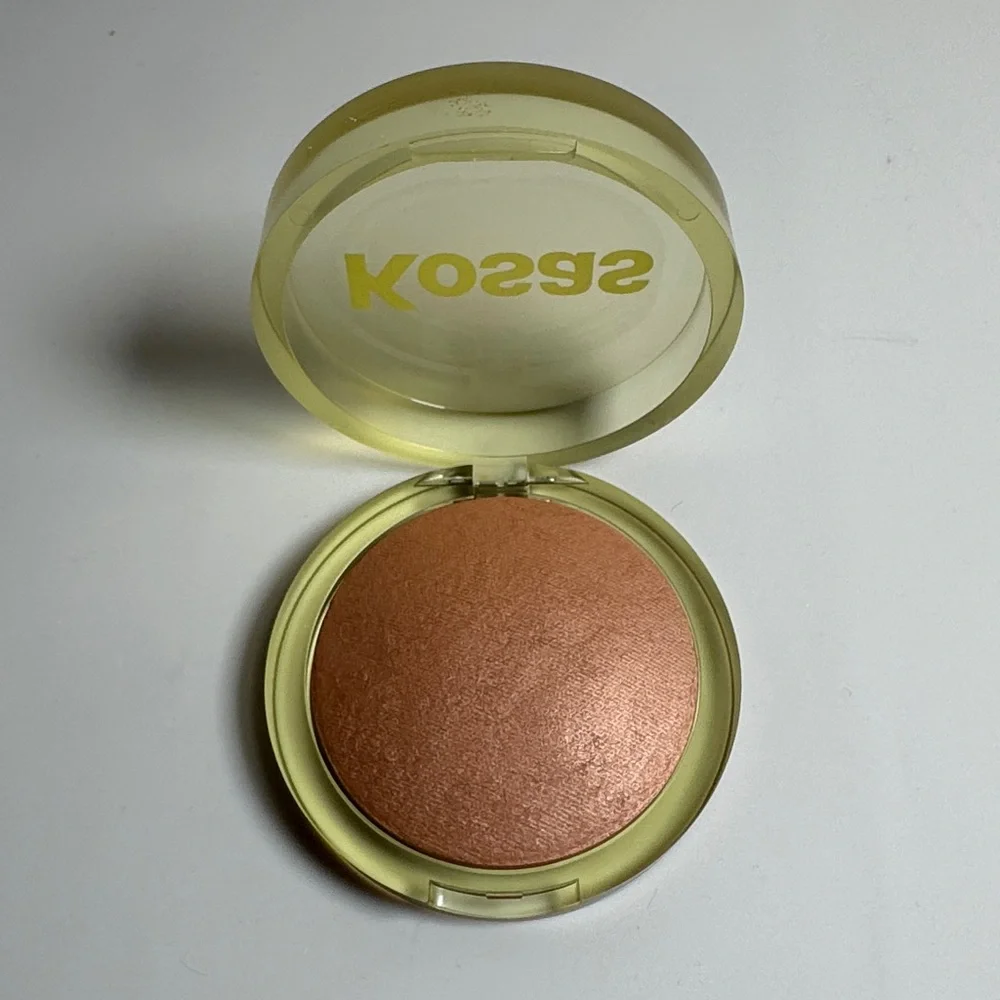 The Sun Show Glowy Warmth Talc-Free Baked Bronzer in "Beachy" *NEW IN BOX* - Picture 2 of 4
